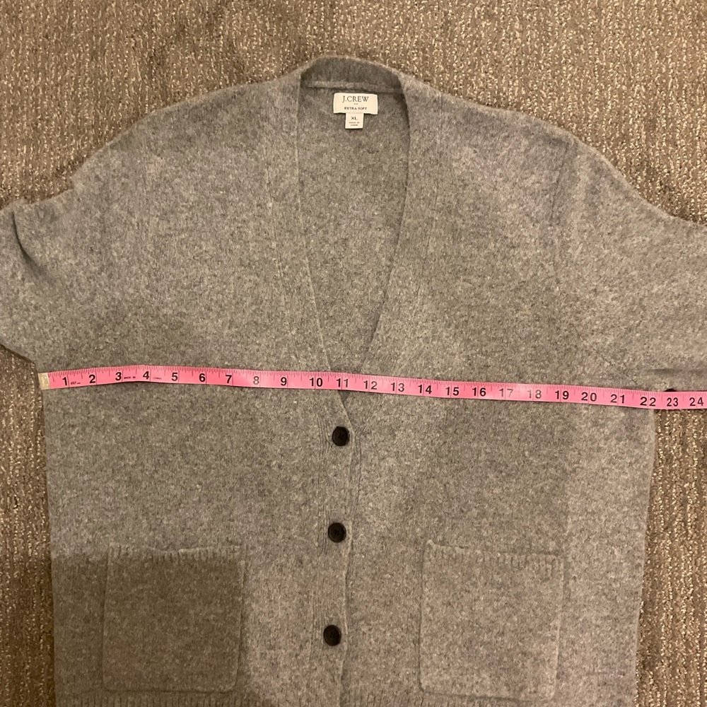 J. Crew Factory Gray V-Neck Button Cardigan with Front Pockets - Picture 4 of 8